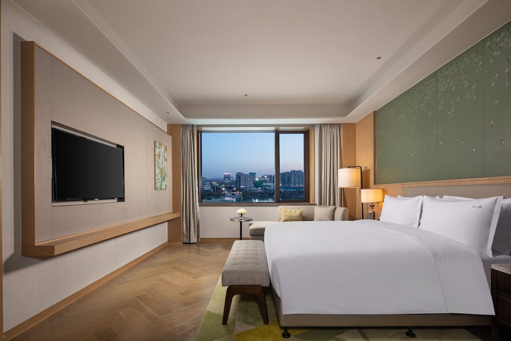 holiday inn zhengzhou high tech zone an ihg hotel
