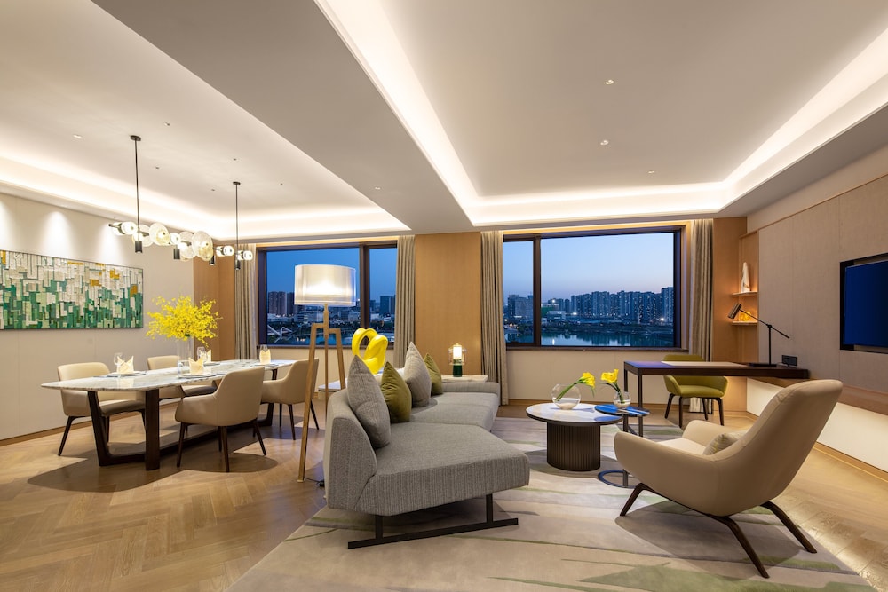 holiday inn zhengzhou high tech zone an ihg hotel