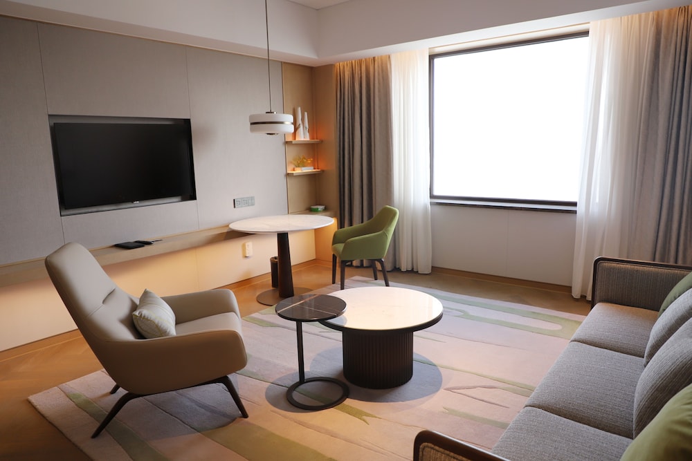 holiday inn zhengzhou high tech zone an ihg hotel