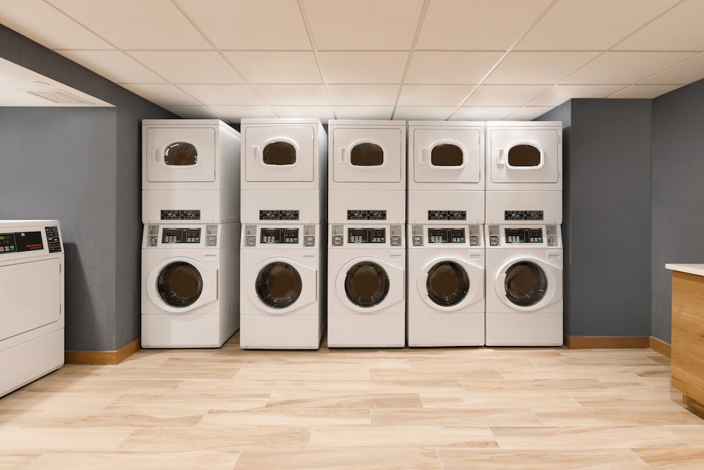 even hotel rochester mayo clinic area an ihg hotel