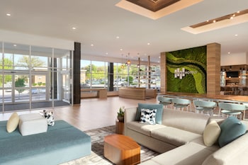 even hotel rochester mayo clinic area an ihg hotel