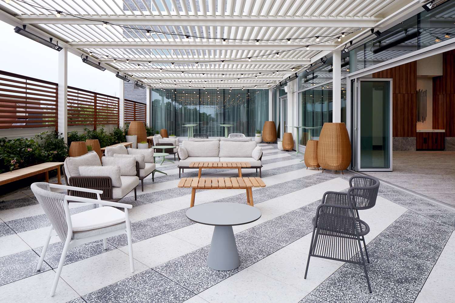 hilton garden inn montreal midtown