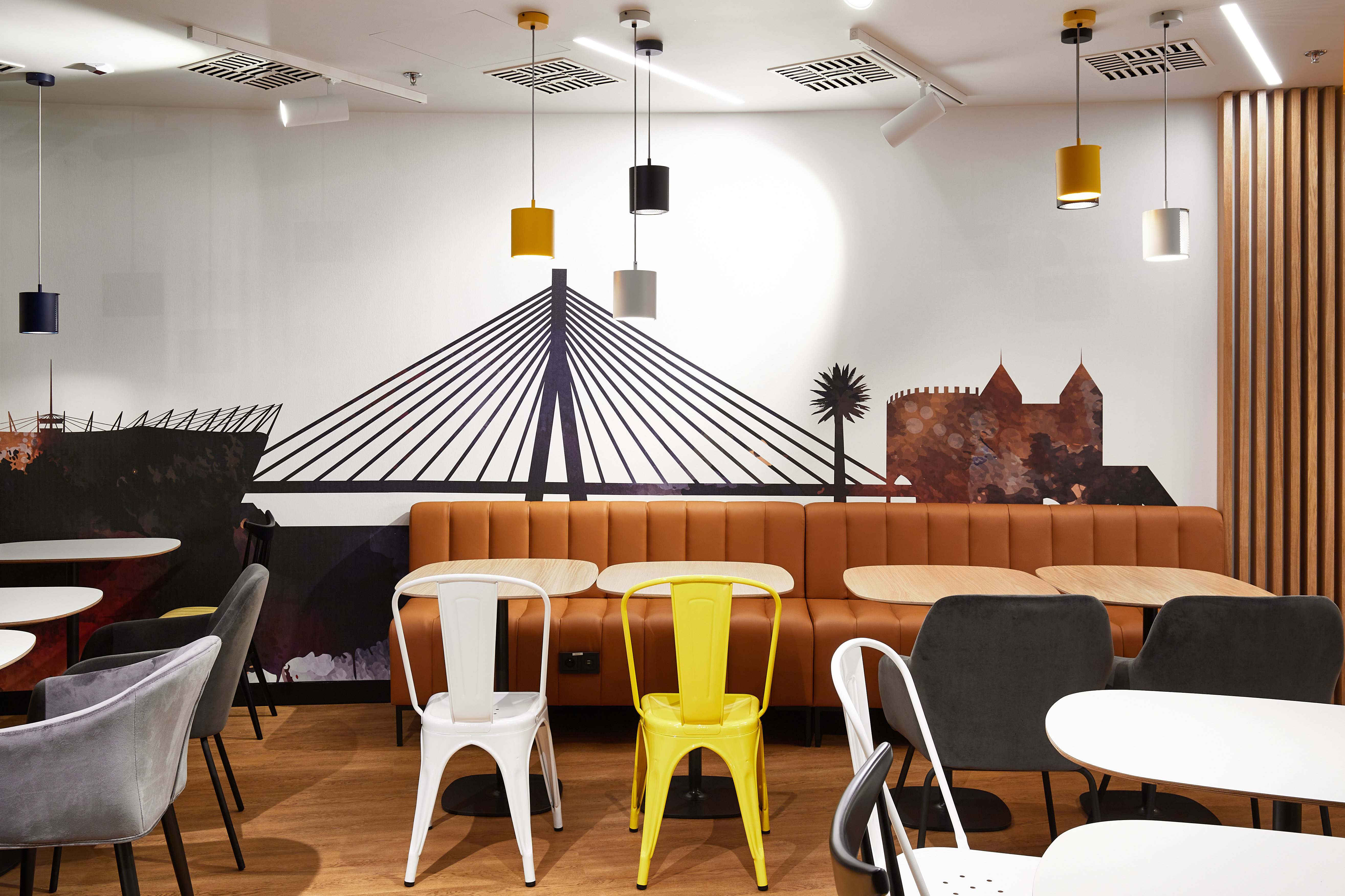 holiday inn express warsaw the hub an ihg hotel