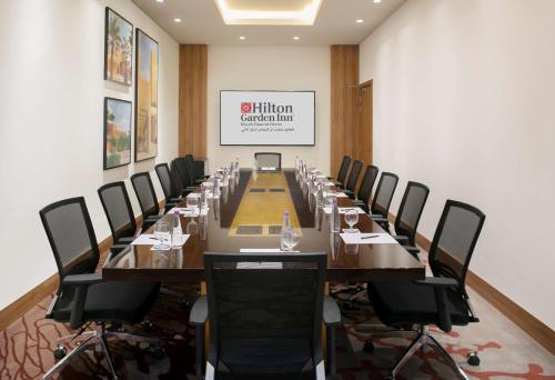 hilton garden inn riyadh financial district