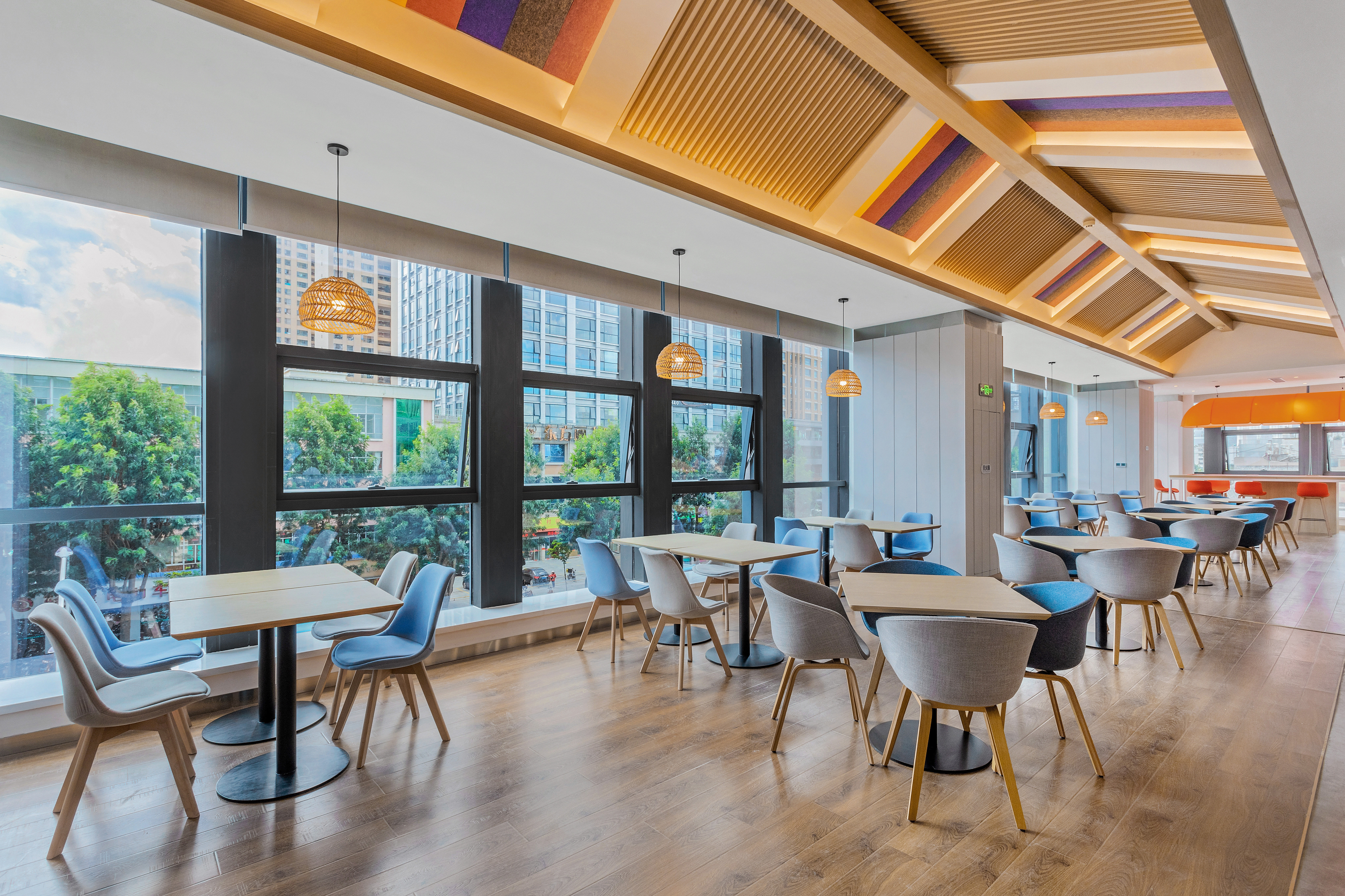 holiday inn express dali xiaguan an ihg hotel