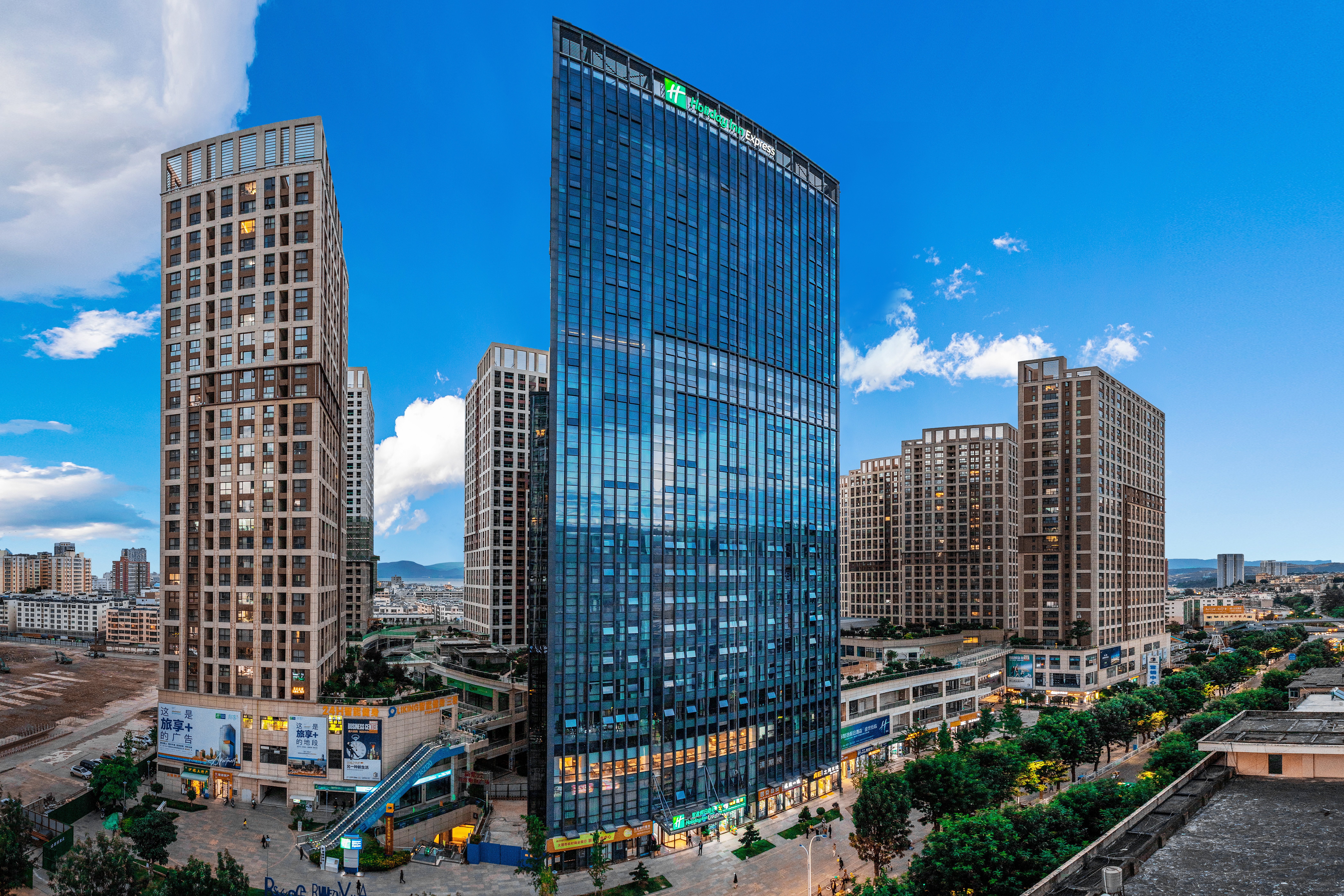 holiday inn express dali xiaguan an ihg hotel