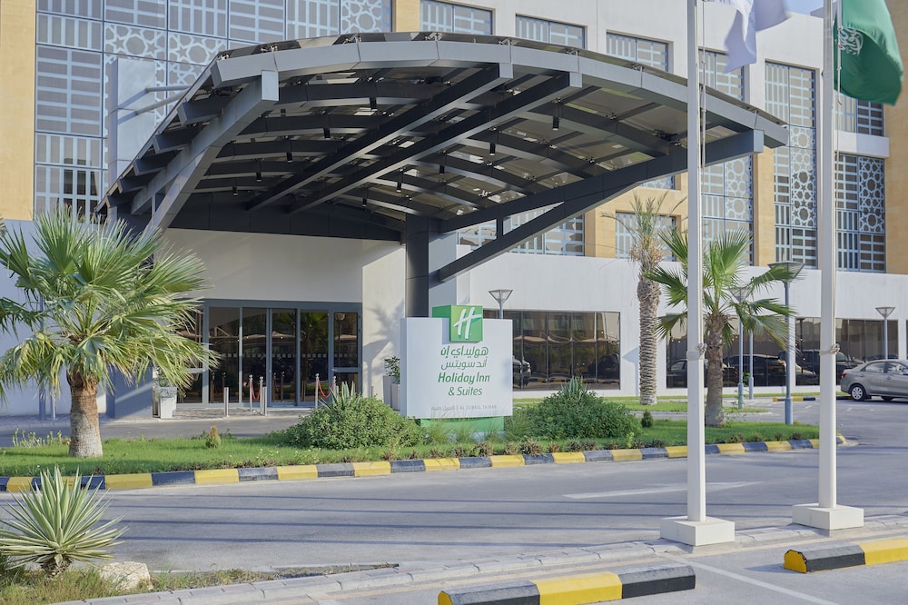 holiday inn and suites al jubail an ihg hotel