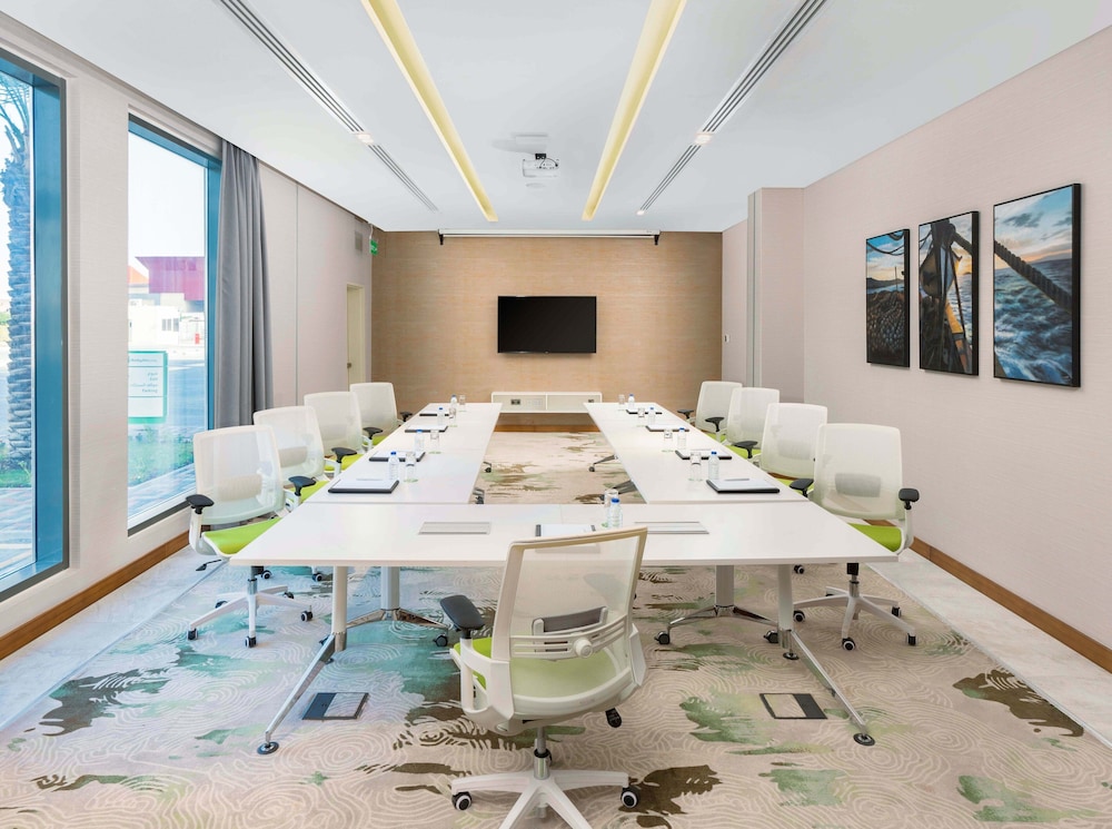 holiday inn and suites al jubail an ihg hotel