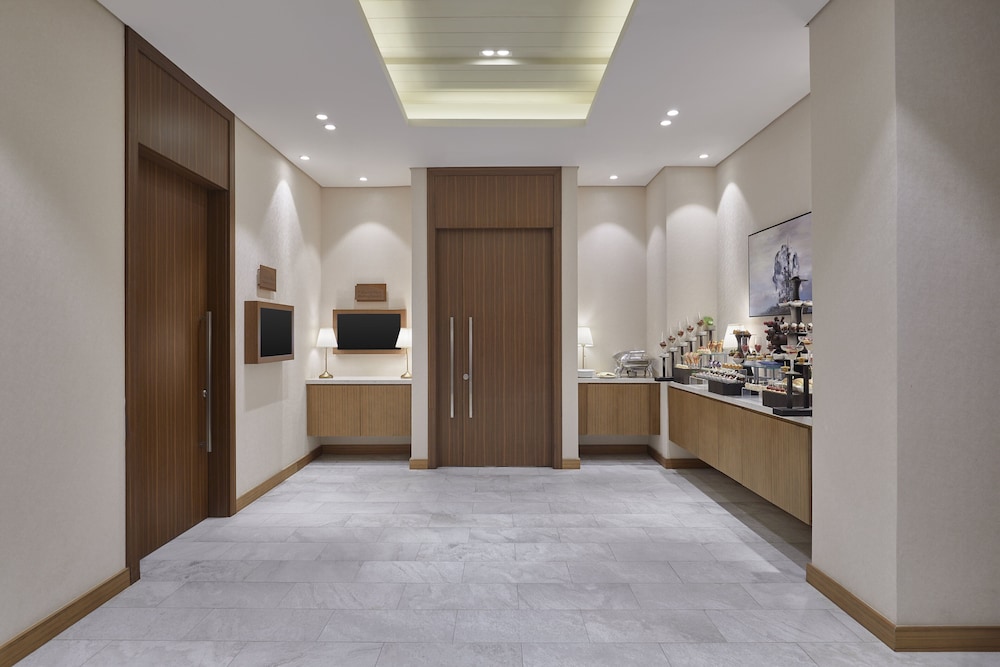 holiday inn and suites al jubail an ihg hotel