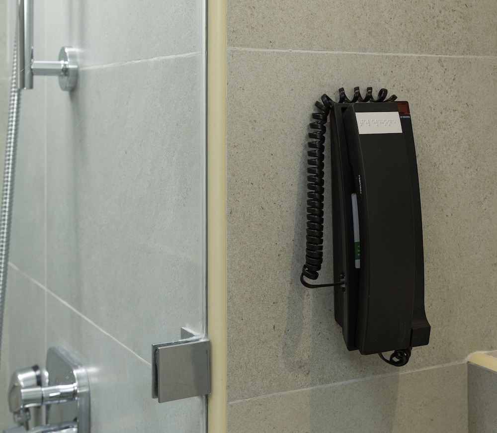 holiday inn and suites al jubail an ihg hotel