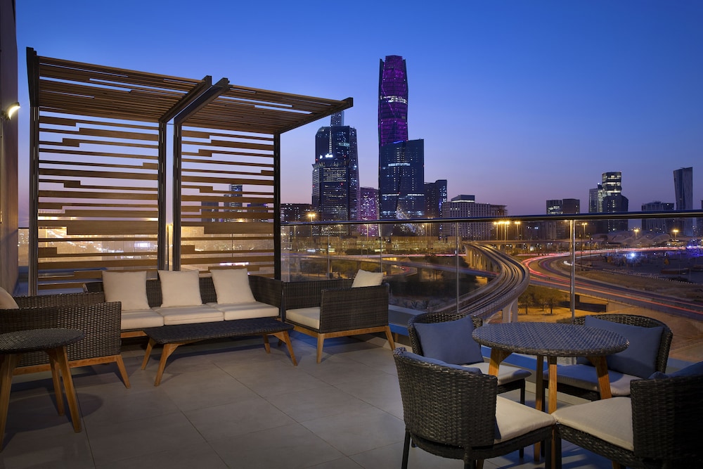 courtyard by marriott riyadh northern ring road