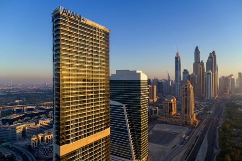 avani palm view dubai hotel and suites