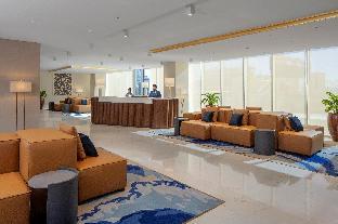 avani palm view dubai hotel and suites
