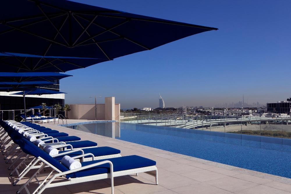 avani palm view dubai hotel and suites