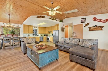 cant bear to leave 1156 by redawning