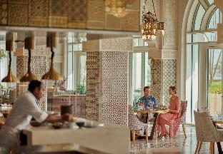 Hilton Salwa Beach Resort & Villas,,5 star