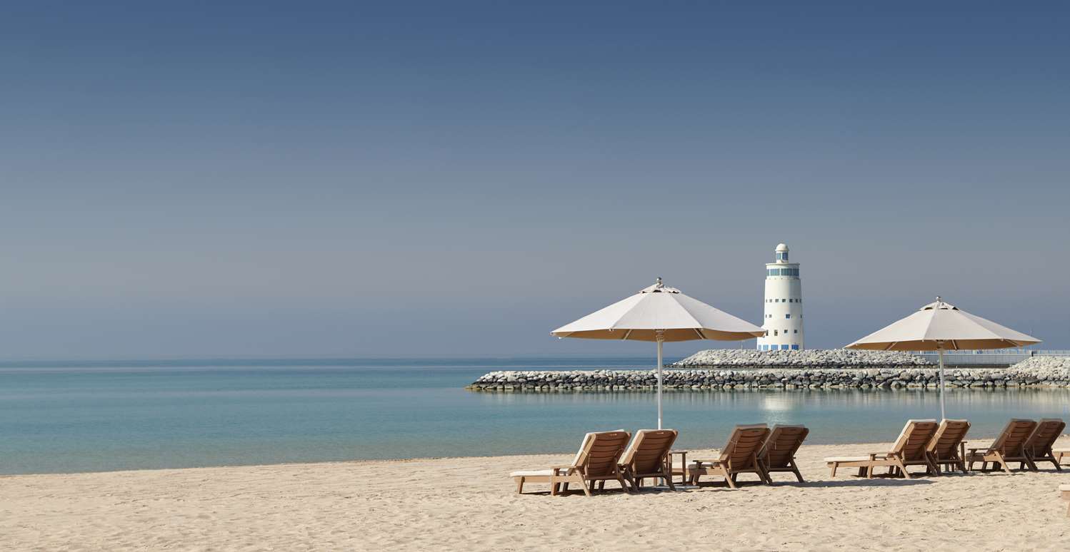 hilton salwa beach resort and villas