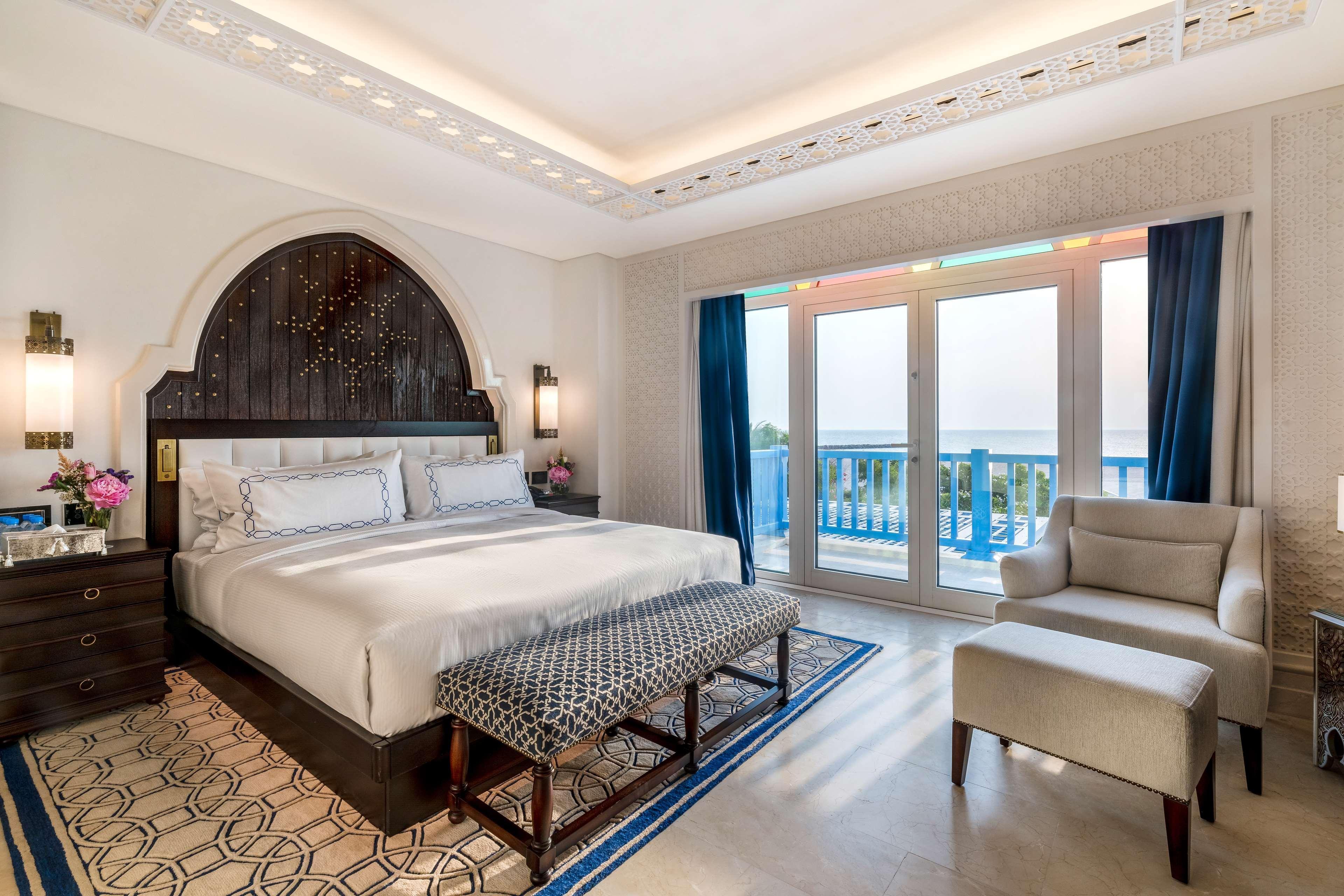 hilton salwa beach resort and villas