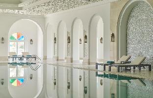 hilton salwa beach resort and villas