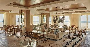 hilton salwa beach resort and villas