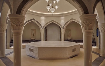 hilton salwa beach resort and villas
