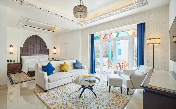 hilton salwa beach resort and villas