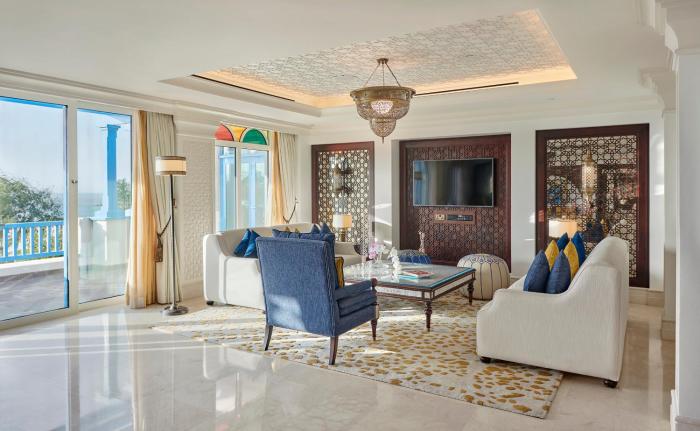 hilton salwa beach resort and villas