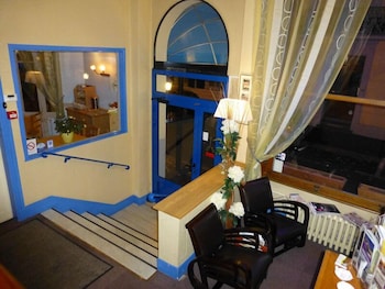 Trianon,9 Rue Desbrest,2 star