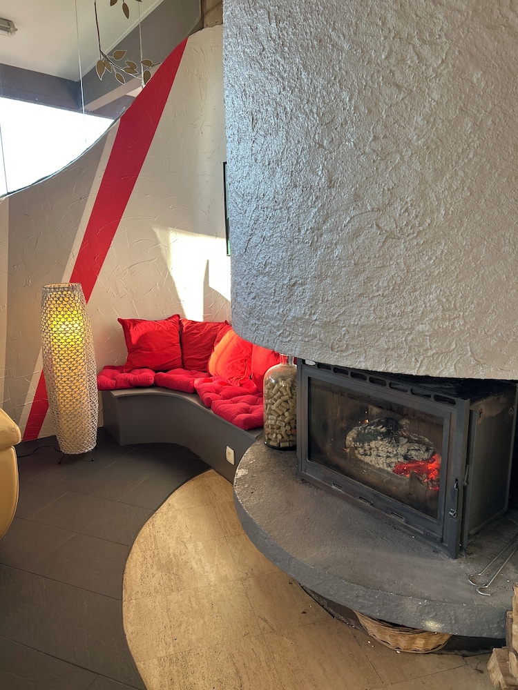 hotel les gravades