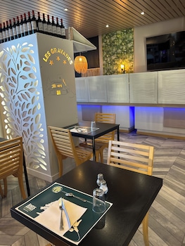 hotel les gravades