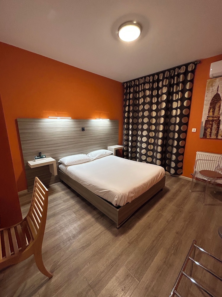 hotel les gravades
