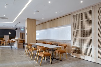 courtyard by marriott keele staffordshire