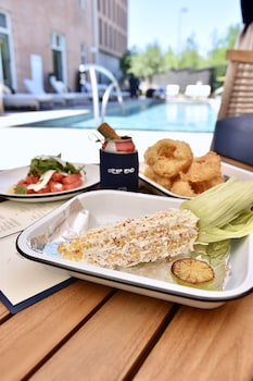 Kimpton Pittman Hotel Dallas,Dallas County>>Dallas,4.5 star