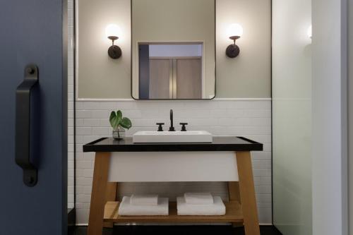 kimpton pittman hotel dallas