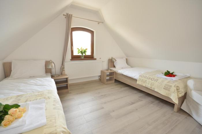 poduszka apartamenty zielony dom