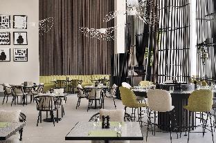courtyard by marriott world trade centre dubai