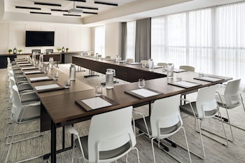 courtyard by marriott world trade centre dubai