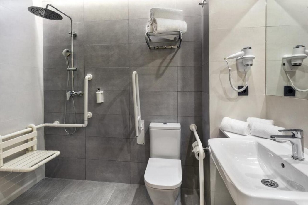 b and b hotel madrid alcorcon