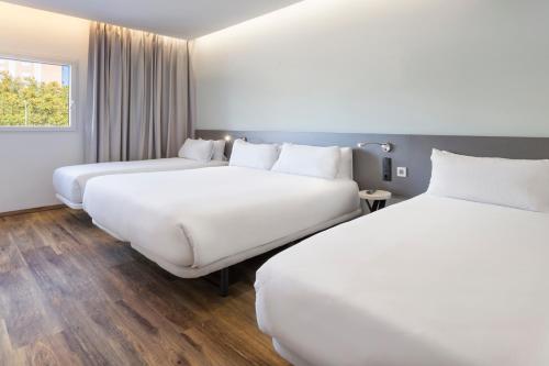 b and b hotel madrid alcorcon