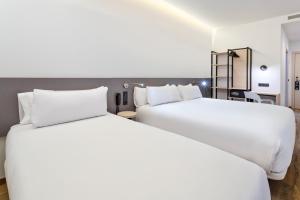 b and b hotel madrid alcorcon