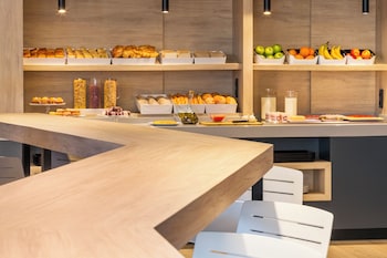 b and b hotel madrid alcorcon