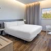 b and b hotel madrid alcorcon