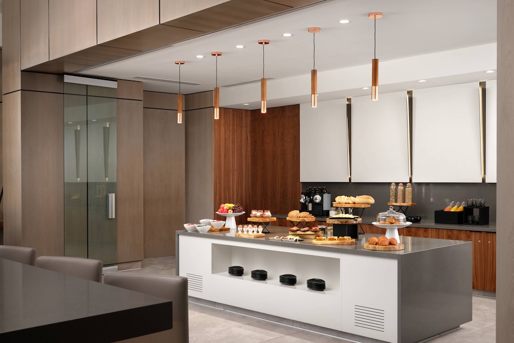 ac hotel by marriott phoenix downtown