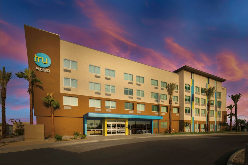 Tru By Hilton Goodyear Phoenix West, Az,Litchfield Park>>Goodyear,3 star