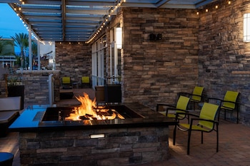 springhill suites by marriott irvine lake forest