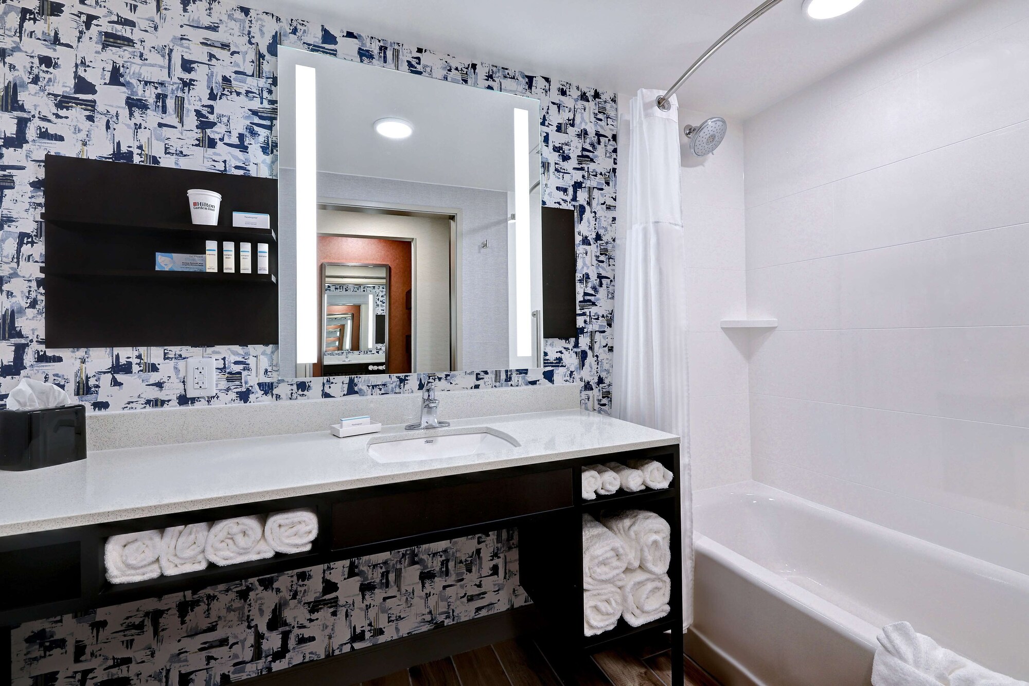 hilton garden inn cedar rapids