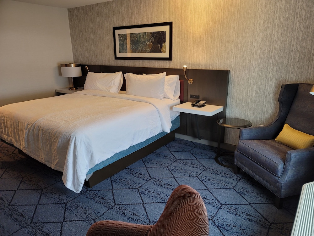 hilton garden inn cedar rapids