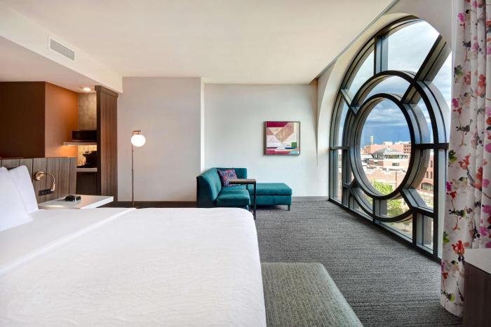 hilton garden inn kalamazoo