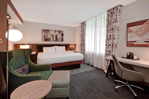 hilton garden inn kalamazoo