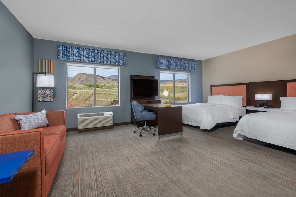 hampton inn and suites cody